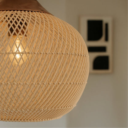 Yume – Floating Fabric Pendant Light