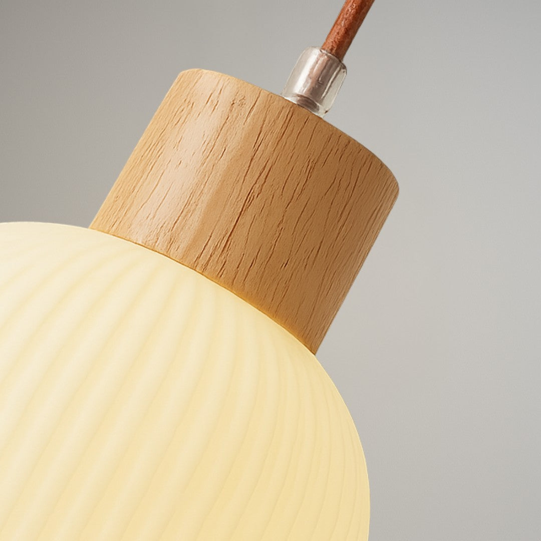 Ozari – Wooden Minimalist Pendant Light